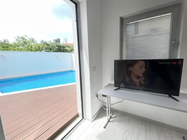 Medulin Labirint King Apartment Exterior foto