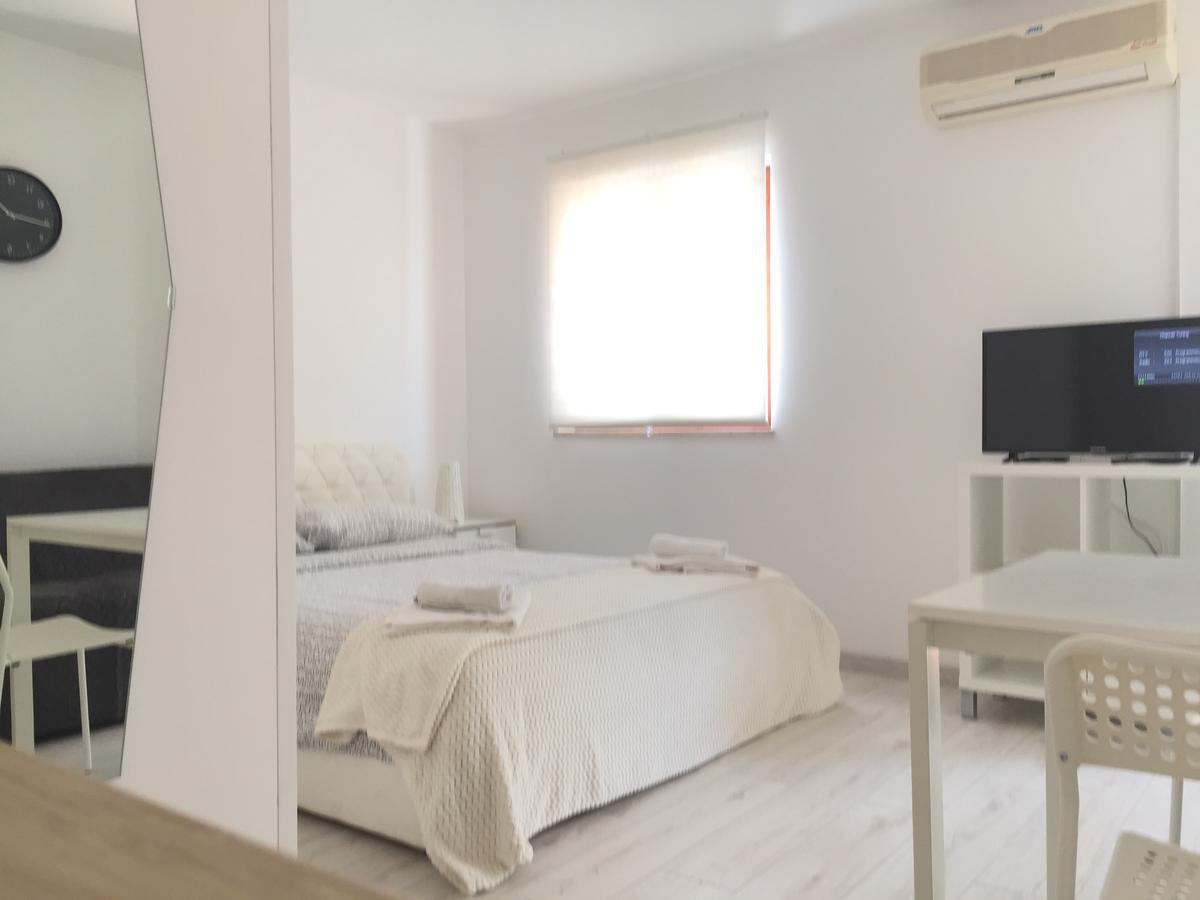 Medulin Labirint King Apartment Exterior foto